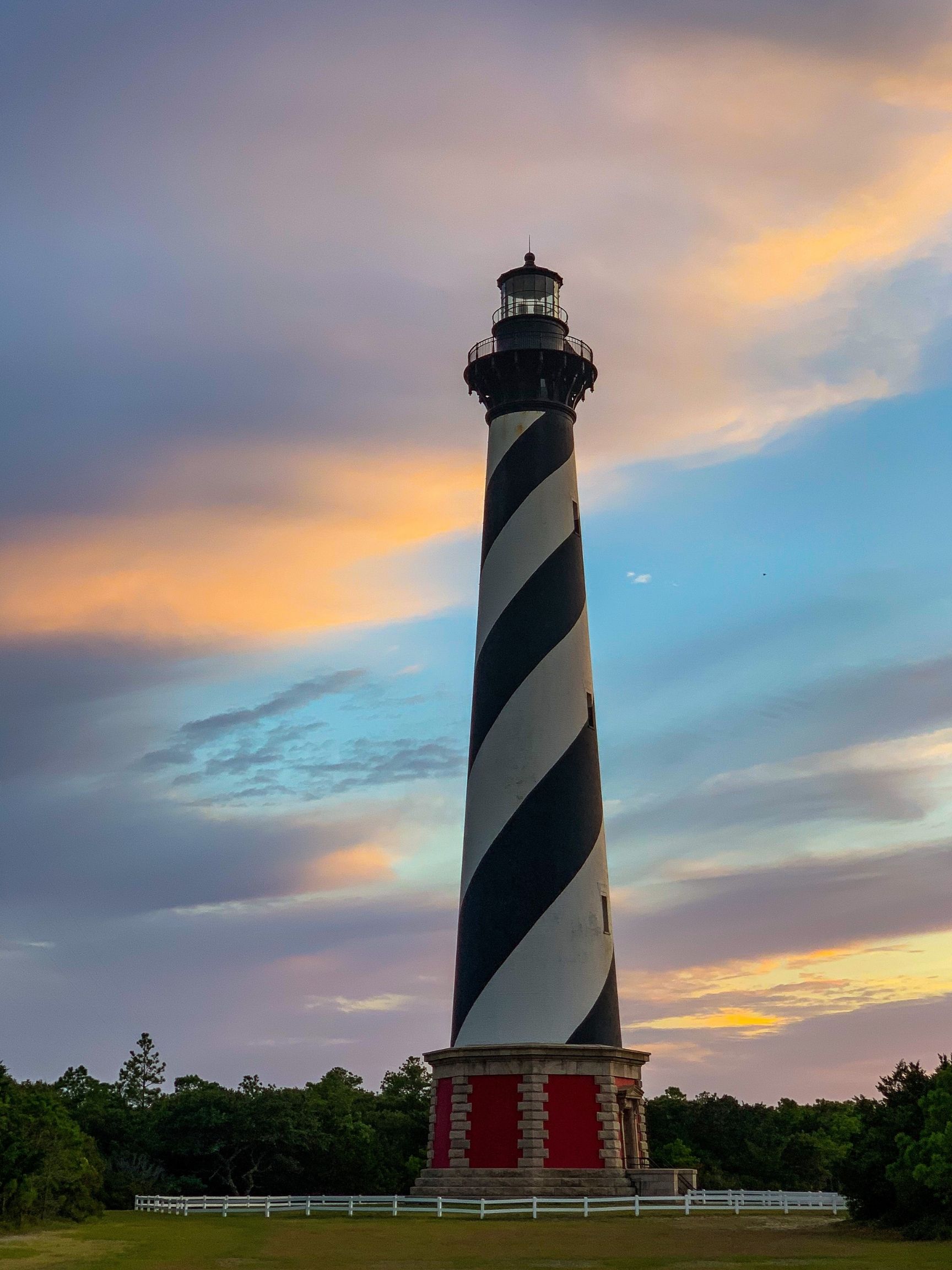 8 BEAUTIFUL North Carolina Lighthouses You Should Visit Lost In The   Cape Hatteras Lighthouse 