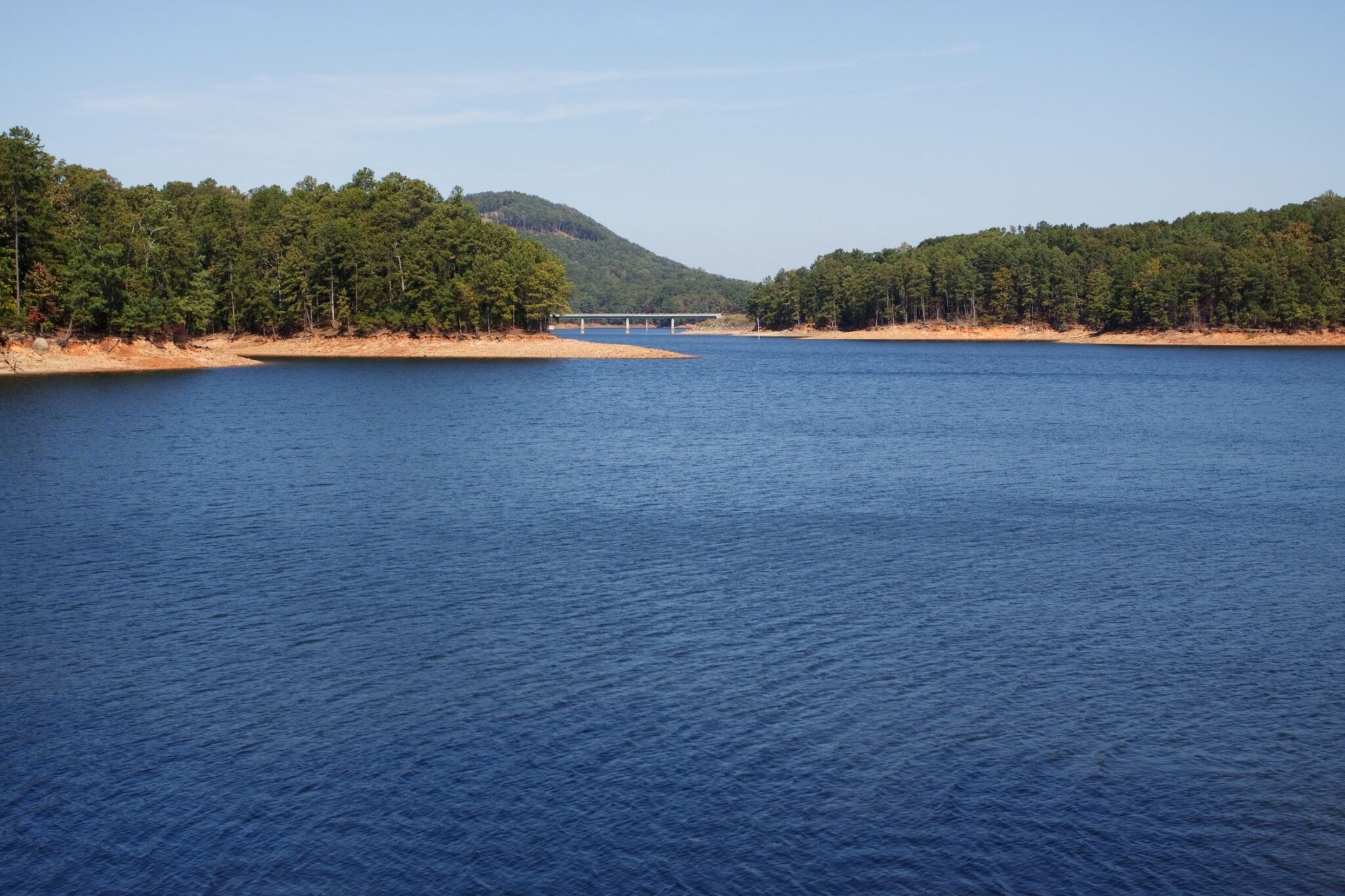 20 BEST Lakes in South Carolina - Lost In The Carolinas