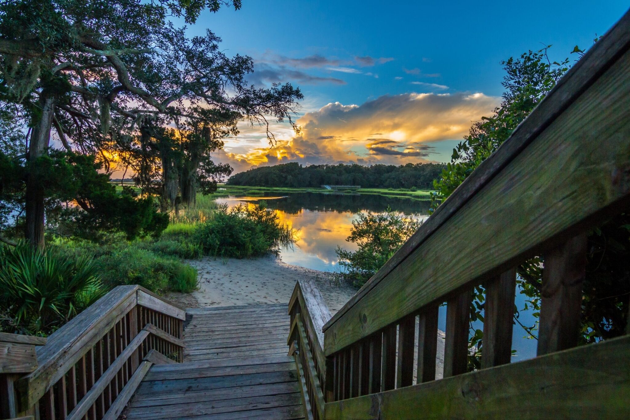 20-best-lakes-in-south-carolina-lost-in-the-carolinas