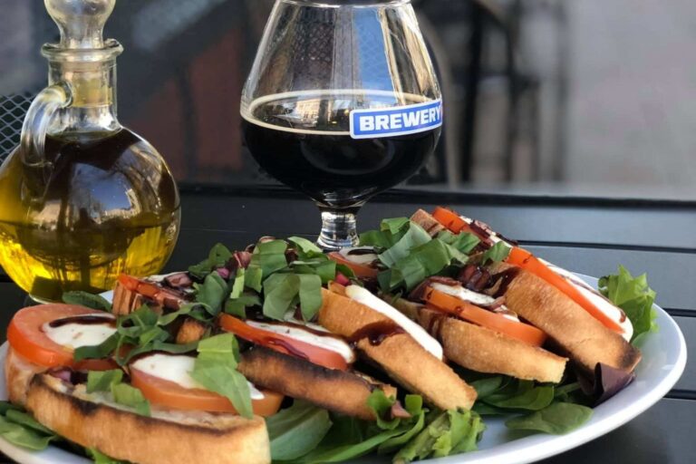 15 BEST Restaurants in Greenville, SC to Try!