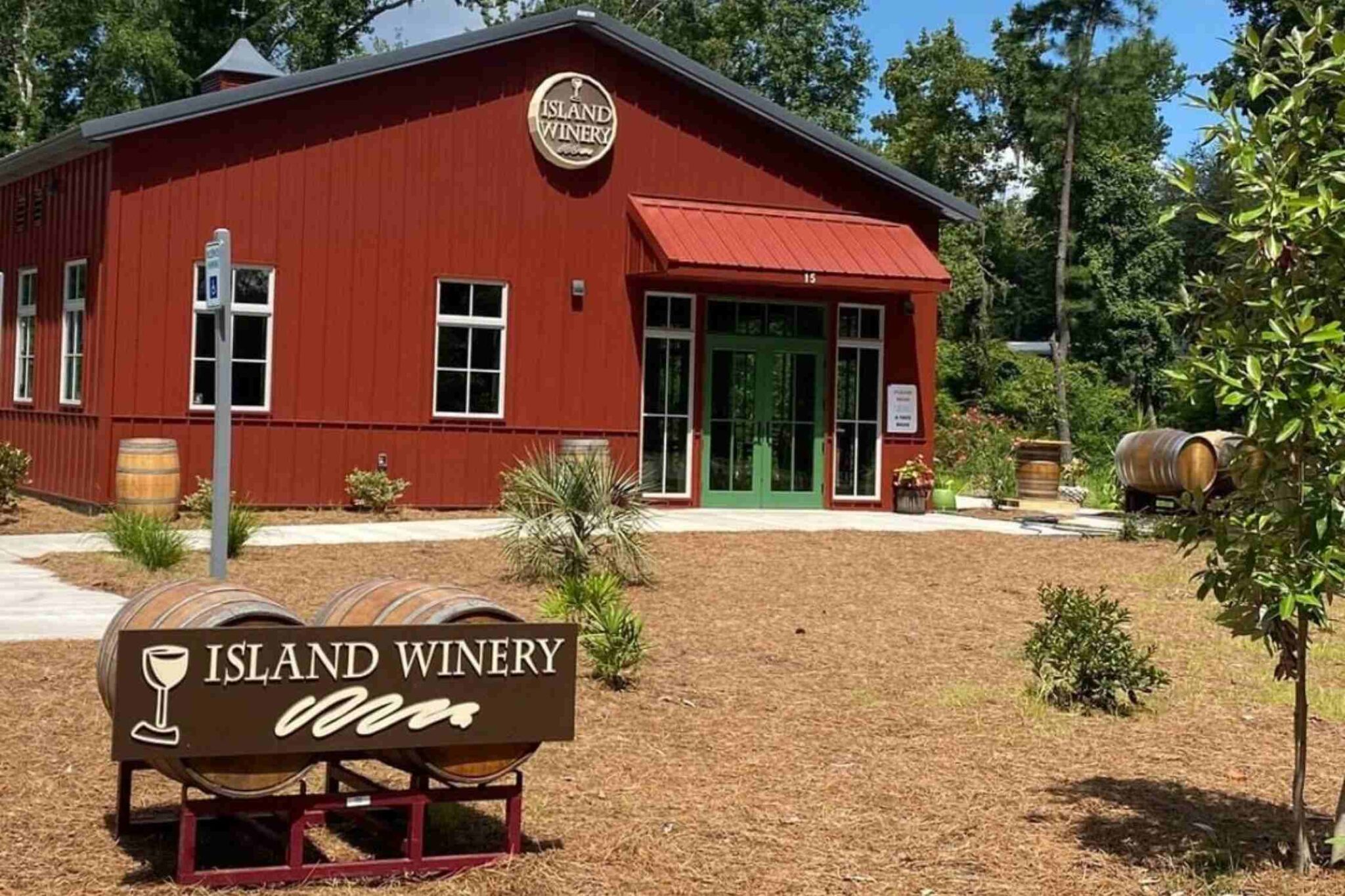 20 BEST South Carolina Wineries and Vineyards Lost In The Carolinas