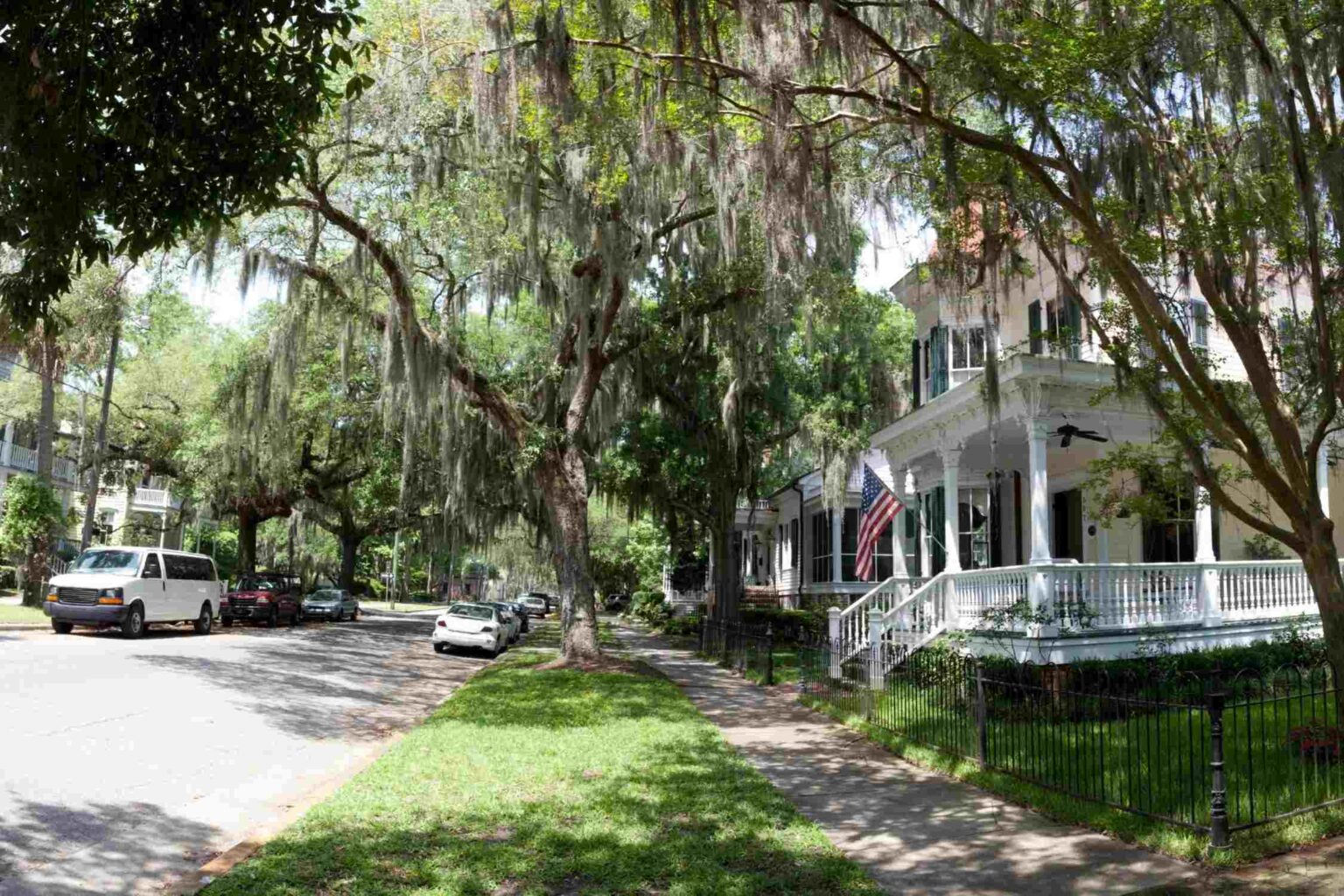 15 BEST Restaurants in Beaufort, SC You Will Love