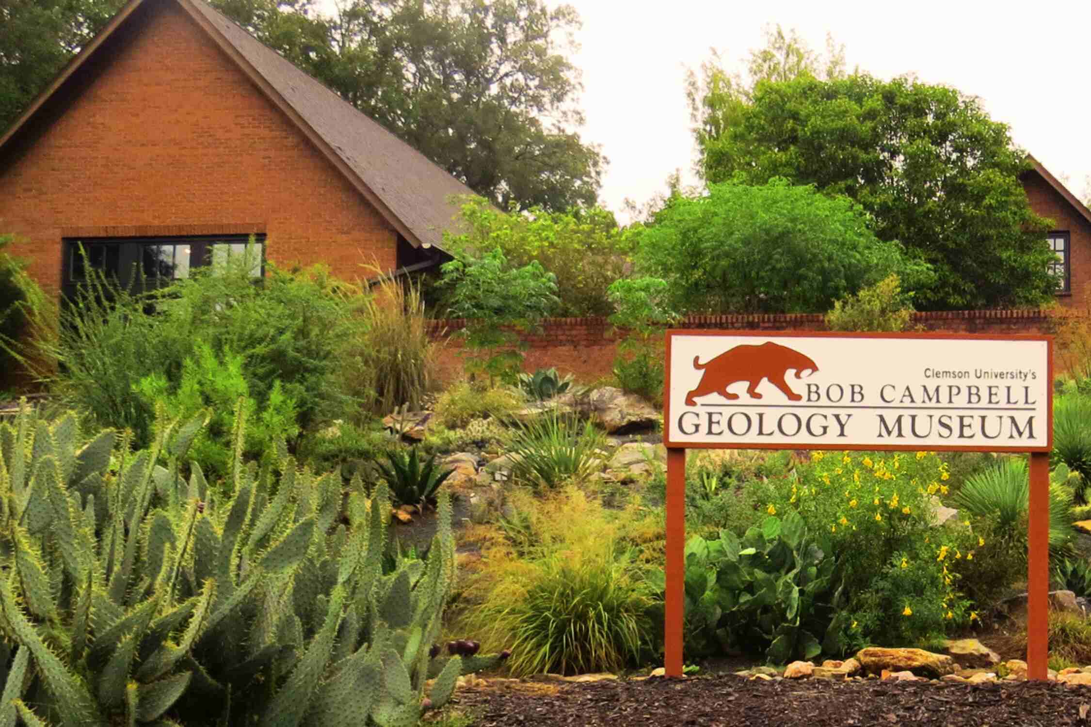 The Bob Campbell Geology Museum