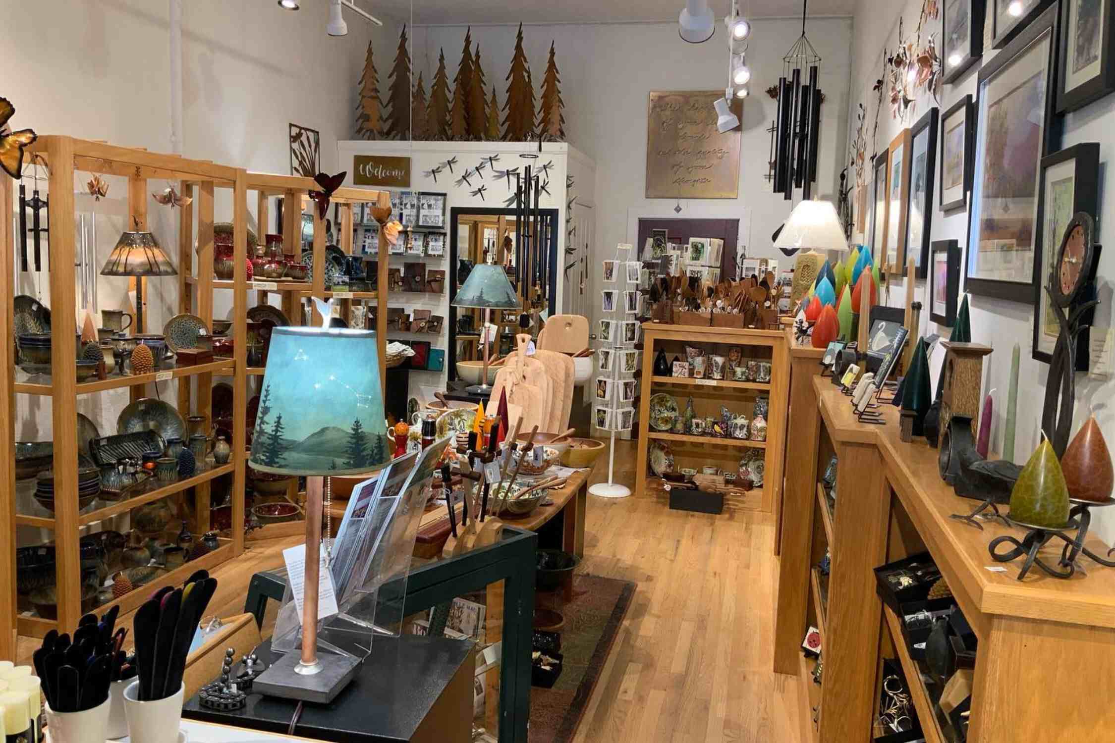 Heartwood Contemporary Crafts Gallery - best things to do in Saluda